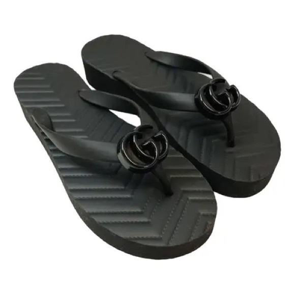 Faux Gucci Chevron Thong Sandal - Picture 1 of 6